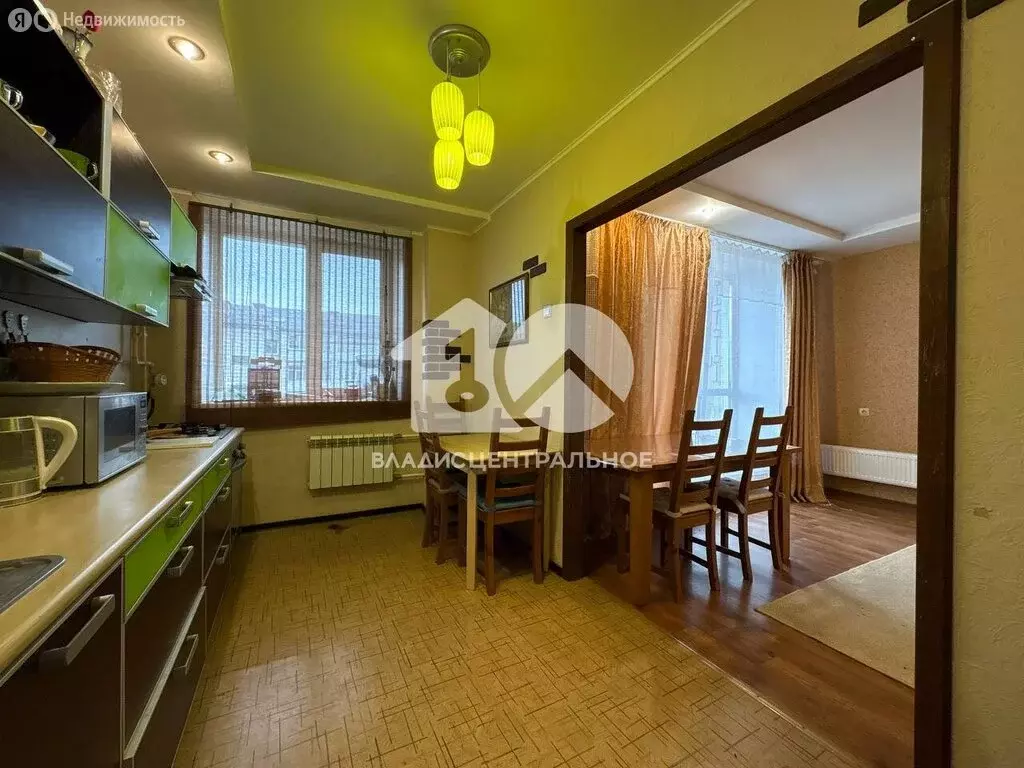 3-комнатная квартира: посёлок Красный Яр, 28 (65.2 м) - Фото 1