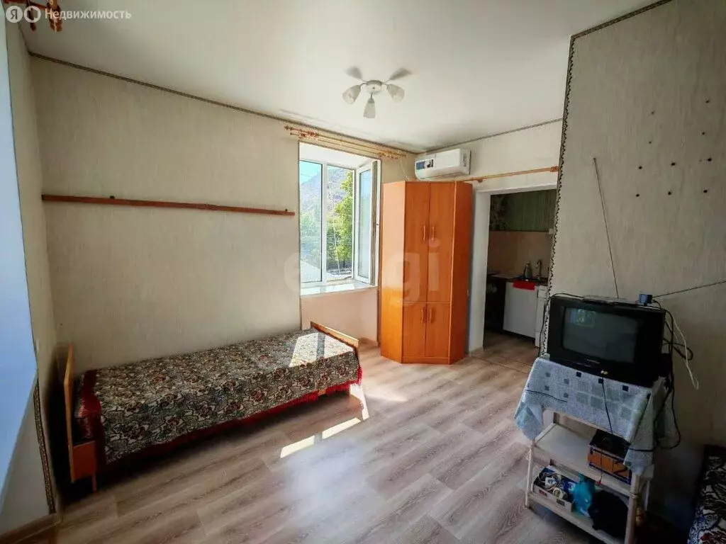 Квартира-студия: Щебетовка, улица Маяковского, 4 (18.7 м) - Фото 2