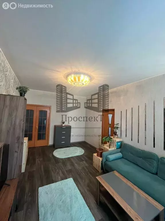 3-комнатная квартира: Норильск, улица Ветеранов, 15 (67.5 м) - Фото 1