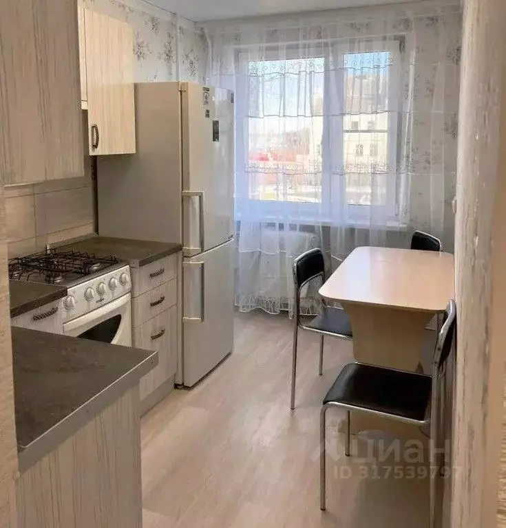 1-к кв. Калининградская область, Советск ул. Гагарина, 2 (36.0 м) - Фото 0