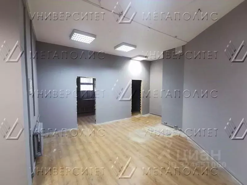Помещение свободного назначения в Москва Кожевническая ул., 13С1 (240 ... - Фото 1
