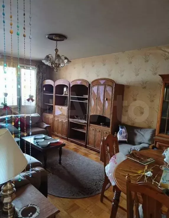 2-к. квартира, 60 м, 4/17 эт. - Фото 0