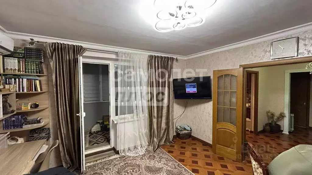 2-к кв. Дагестан, Кизилюрт ул. Гагарина, 72 (57.0 м) - Фото 0