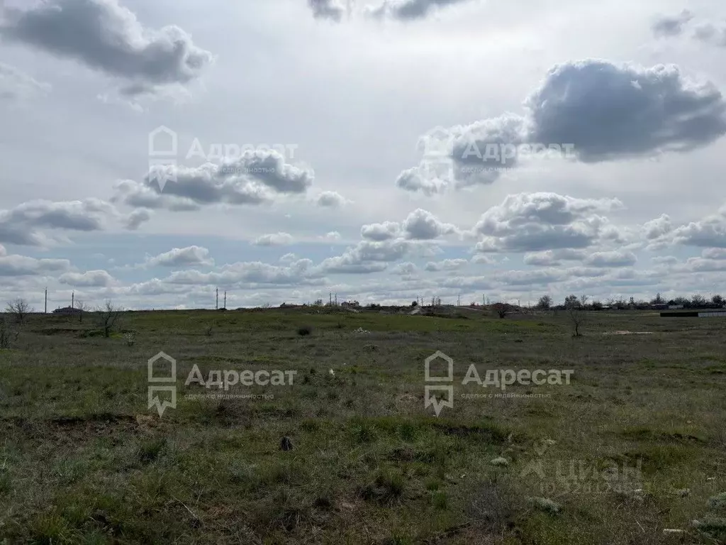 Участок в Волгоградская область, Волгоград Рабочий поселок Горьковский ... - Фото 1