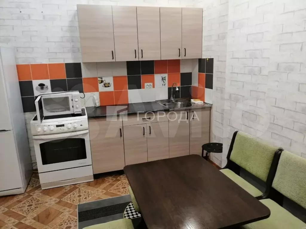 1-к. квартира, 38 м, 9/10 эт. - Фото 0