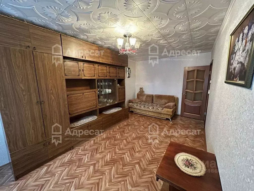 3-к кв. Волгоградская область, Волгоград ул. Фадеева, 49 (58.0 м) - Фото 0