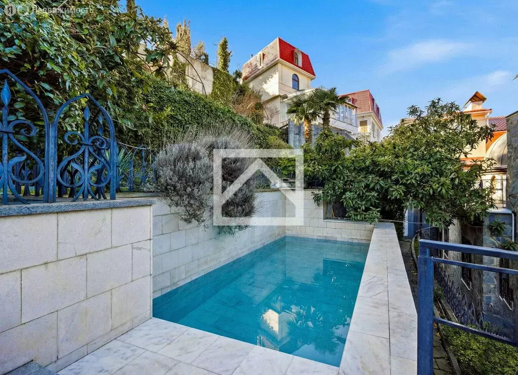 Дом в Ялта, Красноармейская улица, 18 (320 м) - Фото 2