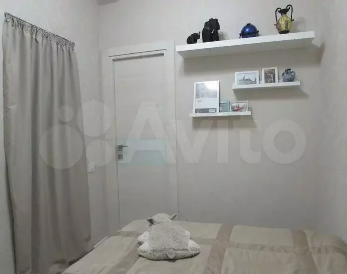Комната 42 м в 2-к., 2/5 эт. - Фото 0