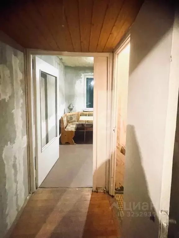 2-к кв. Псковская область, Остров ул. ДОС, 23 (50.9 м) - Фото 2