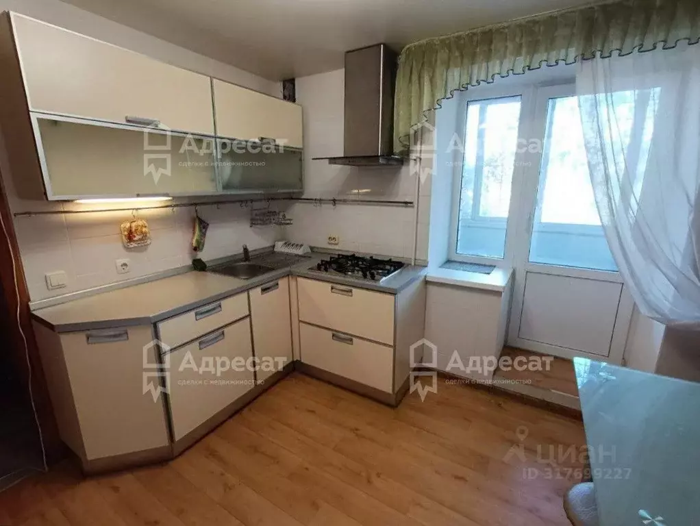 1-к кв. Волгоградская область, Волгоград Родниковая ул., 18 (38.0 м) - Фото 0