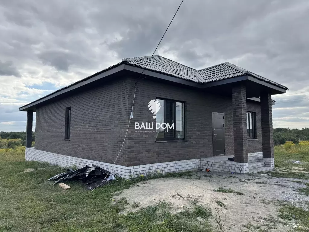 Дом в Брянская область, Брянский район, Супоневское с/пос, д. ... - Фото 1