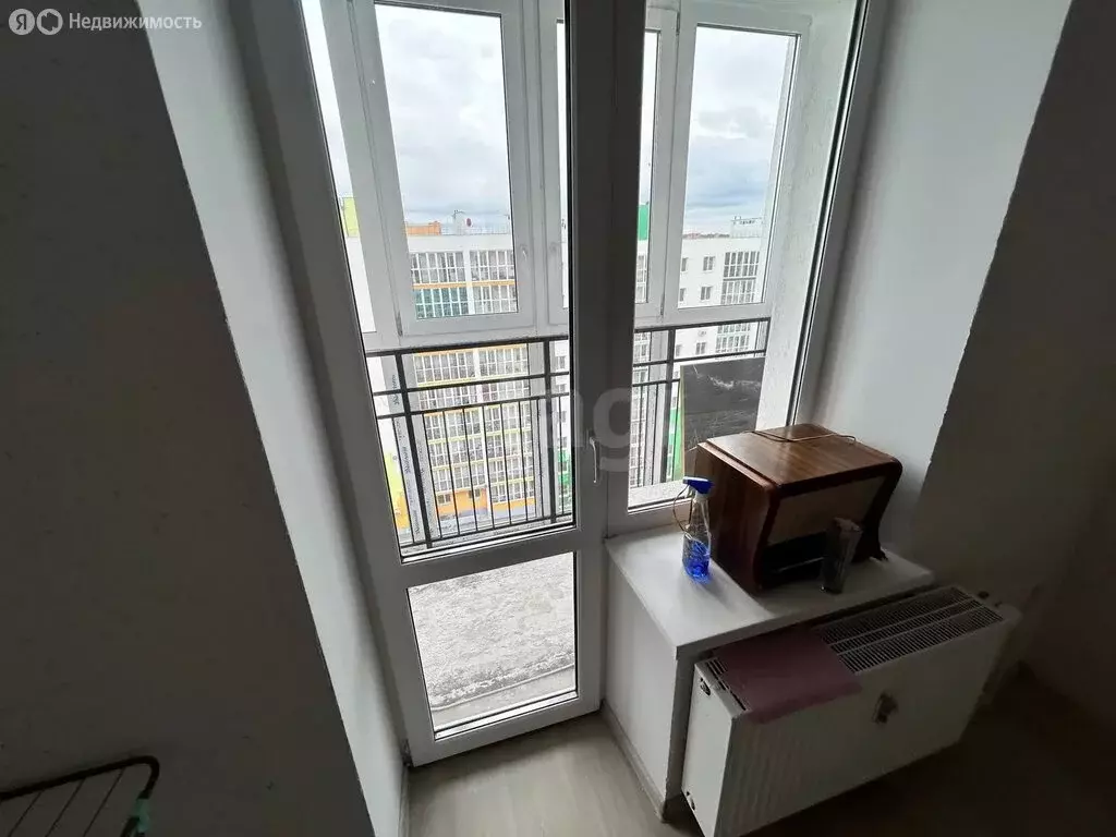 1-комнатная квартира: посёлок городского типа Стройкерамика, улица ... - Фото 2