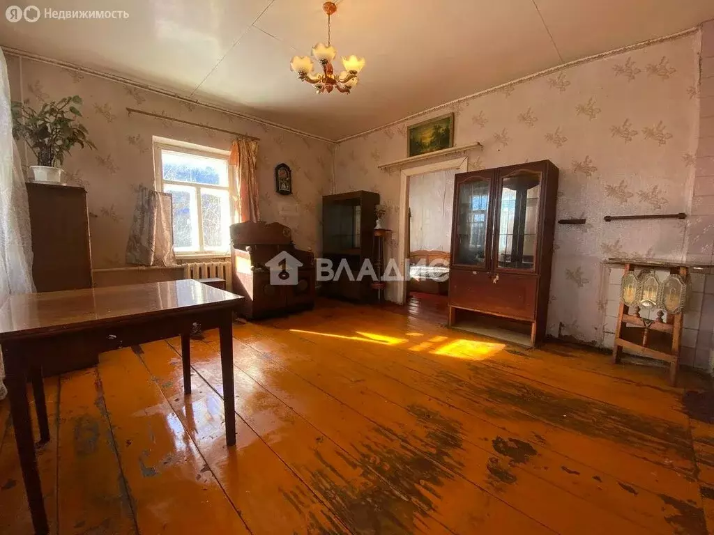 Дом в посёлок городского типа Полотняный Завод, улица 3-я Линия, 7 (74 ... - Фото 2