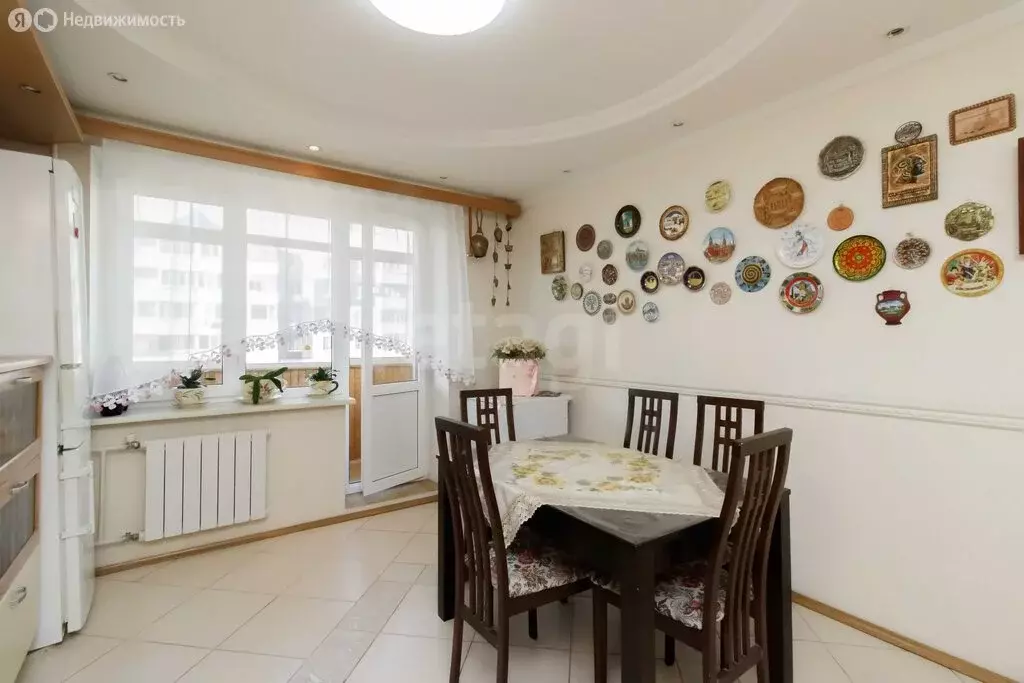 4-комнатная квартира: Тюмень, улица Монтажников, 19 (157.5 м) - Фото 2