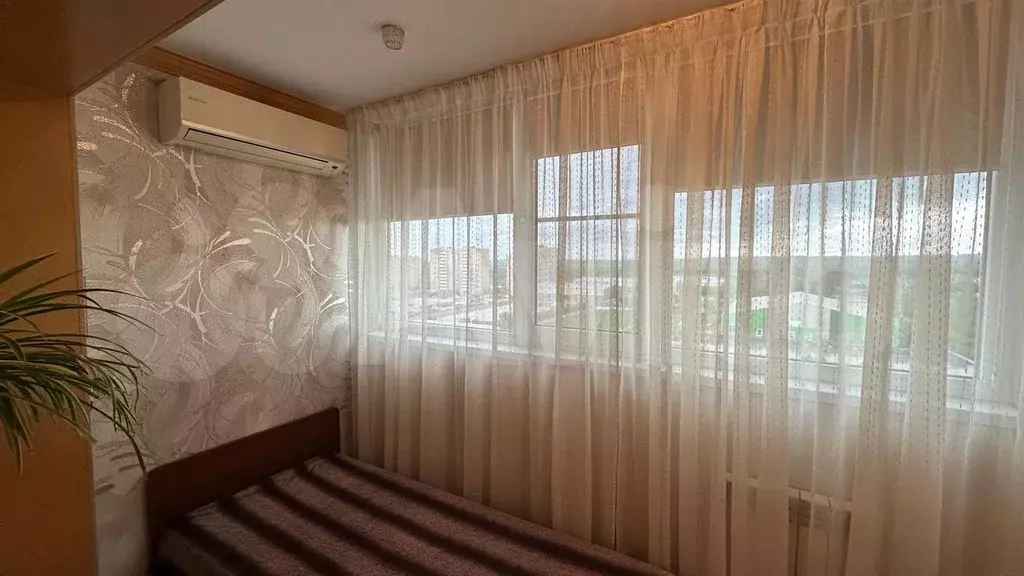 1-к. квартира, 45 м, 9/10 эт. - Фото 1