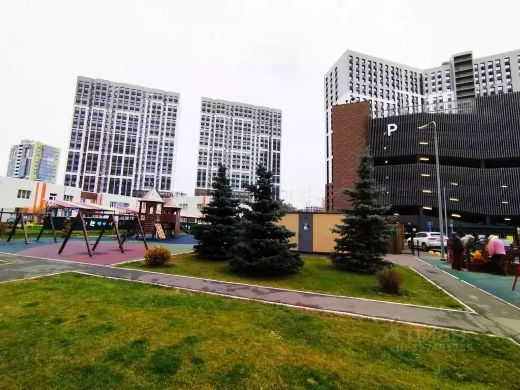 1-к кв. Татарстан, Казань ул. Рауиса Гареева, 103А (38.1 м) - Фото 1