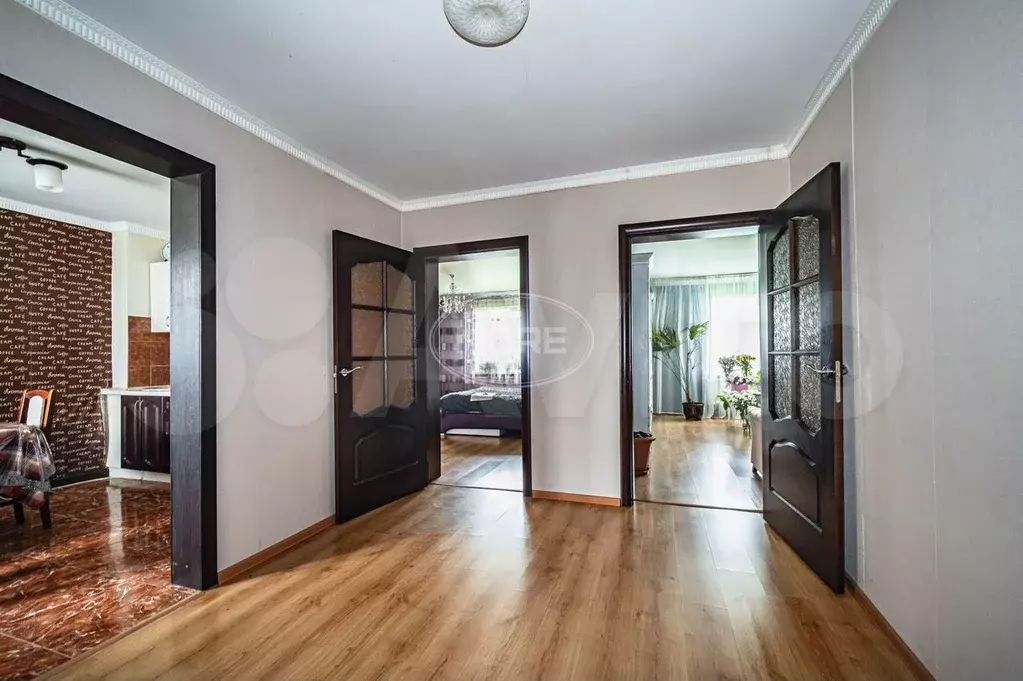 4-к. квартира, 115 м, 1/1 эт. - Фото 1
