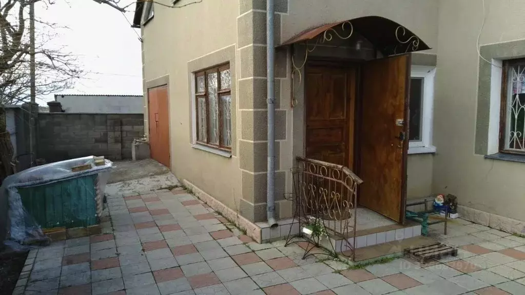 Дом в Севастополь с. Орловка, ул. Приморская (238 м) - Фото 1