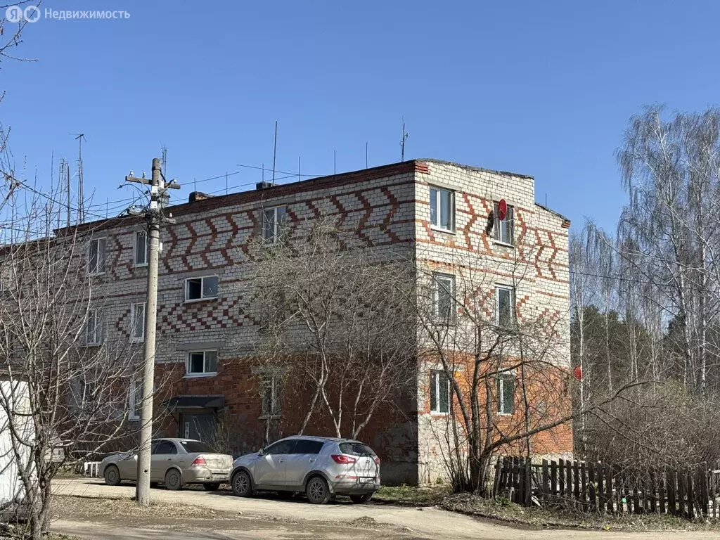 3-комнатная квартира: посёлок Шабровский, Сланцевая улица, 6 (76 м) - Фото 0