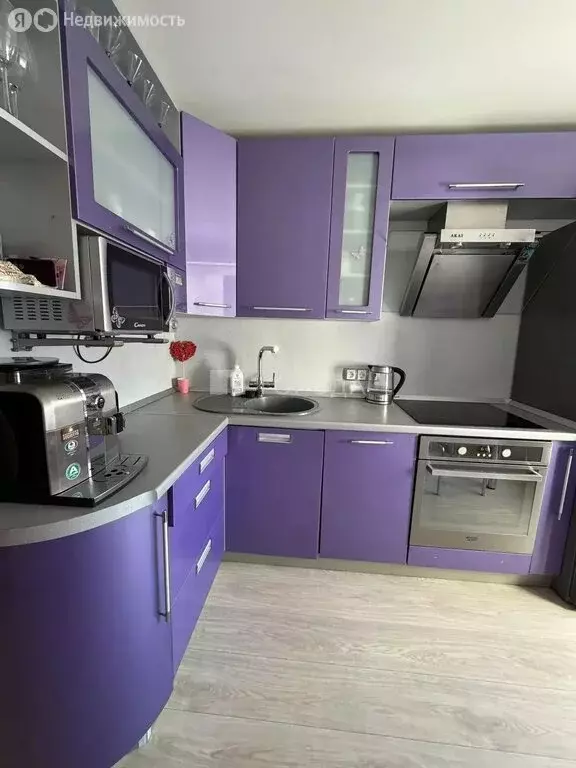 3-комнатная квартира: Барнаул, улица Гущина, 77 (67.9 м) - Фото 2