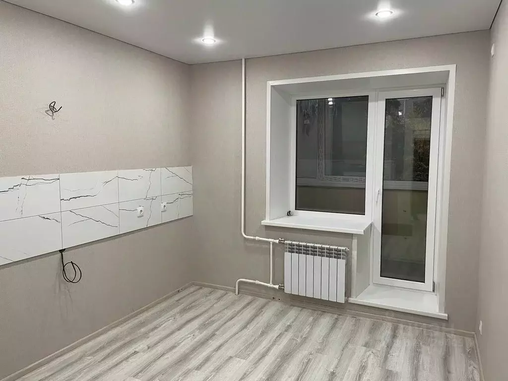 1-к кв. Белгородская область, Старый Оскол Восточный мкр, 47 (45.0 м) - Фото 1