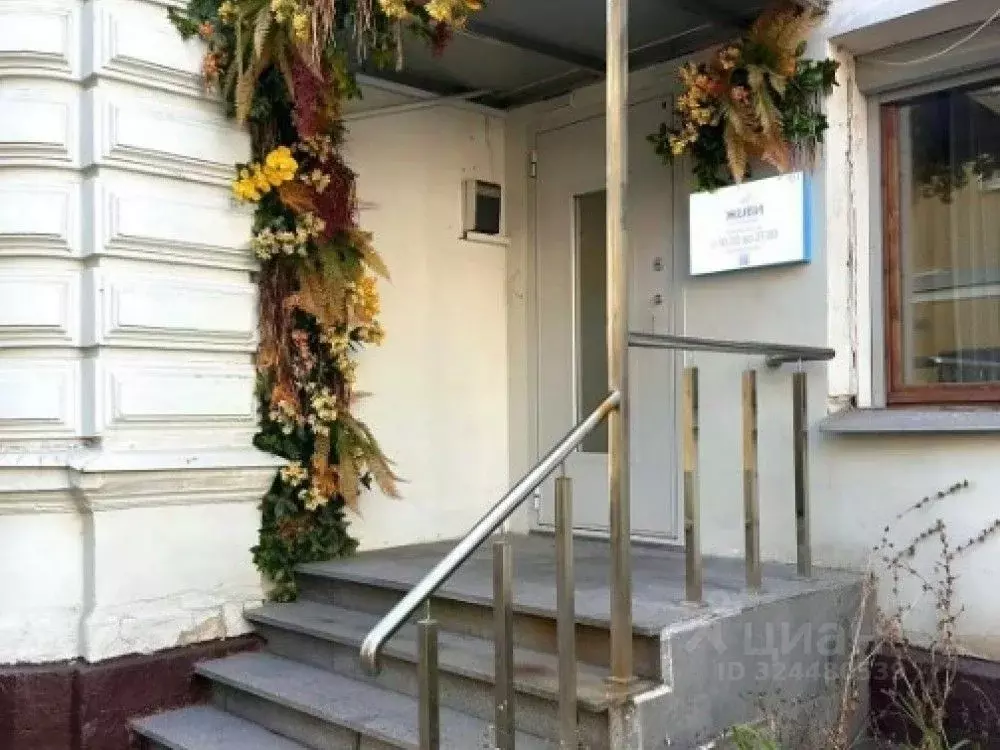 Торговая площадь в Москва Малый Гнездниковский пер., 10 (84 м) - Фото 1