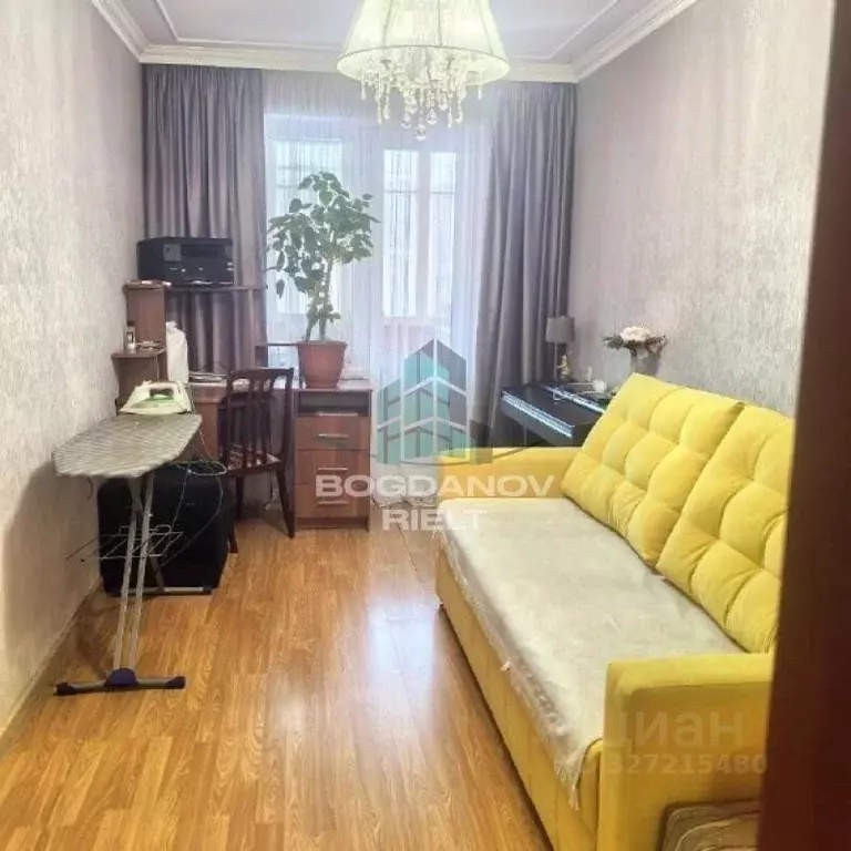 3-к кв. Омская область, Омск просп. Королева, 14 (58.9 м) - Фото 1