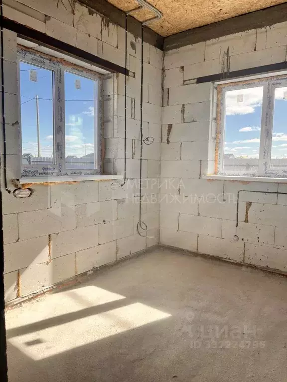 Коттедж в Тюменская область, Тюмень Р-404, 21-й км, 64 (88 м) - Фото 1