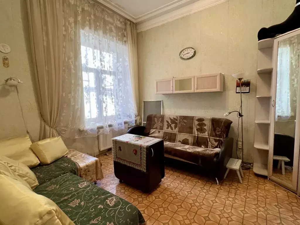 Комната Санкт-Петербург Литейный просп., 49 (16.0 м) - Фото 0
