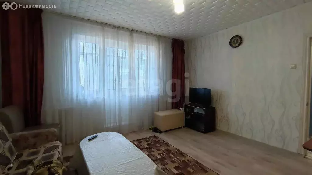 1-комнатная квартира: Златоуст, улица 40-летия Победы, 56 (35.4 м) - Фото 2