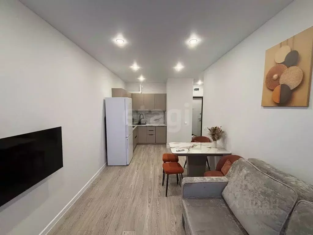 1-к кв. Тюменская область, Тюмень ул. Краснооктябрьская, 16к1 (35.8 м) - Фото 2