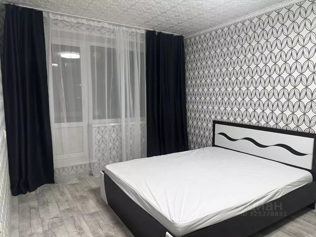 2-к кв. Белгородская область, Старый Оскол Приборостроитель мкр, 17 ... - Фото 1