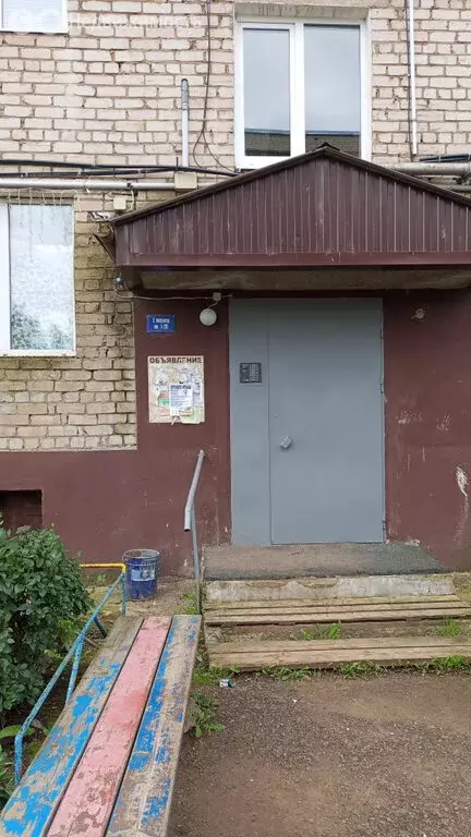 4-комнатная квартира: Оса, улица Максима Горького, 81 (58.7 м) - Фото 1
