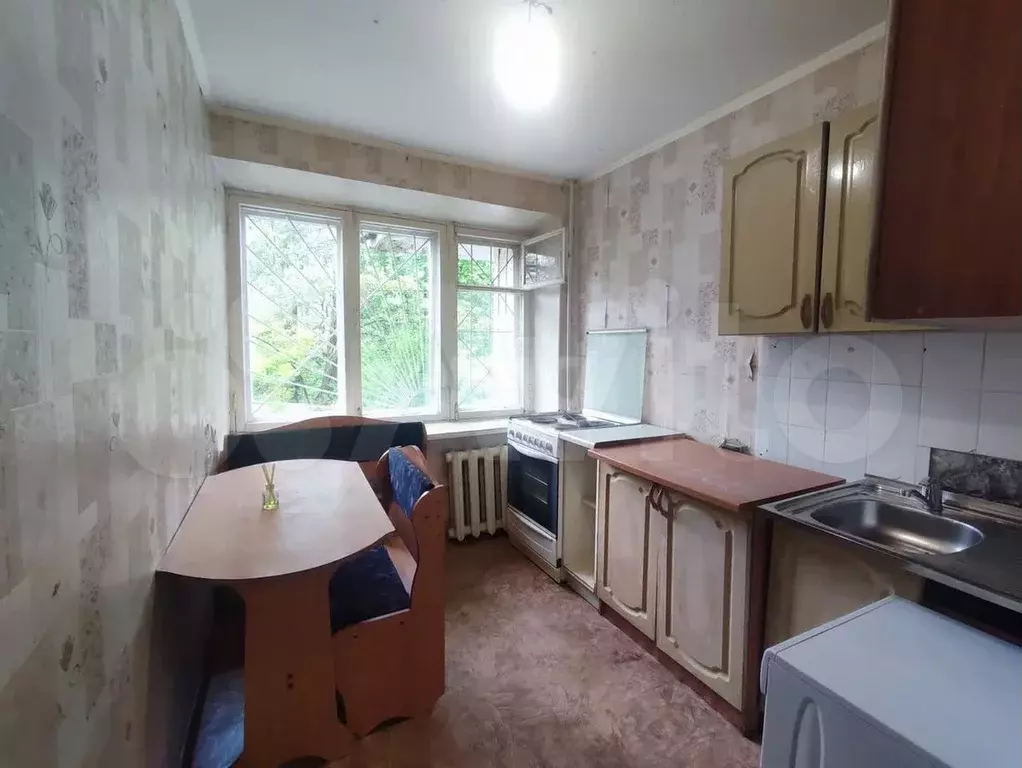 2-к. квартира, 40 м, 1/5 эт. - Фото 0