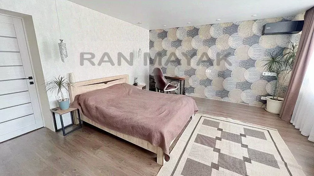 4-к кв. Адыгея, Майкоп ул. Хакурате, 222 (108.8 м) - Фото 1