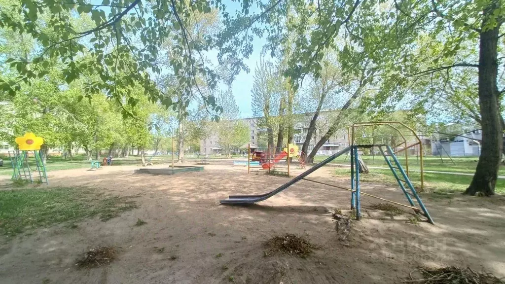 2-к кв. Омская область, Омск просп. Мира, 100В (39.9 м) - Фото 1