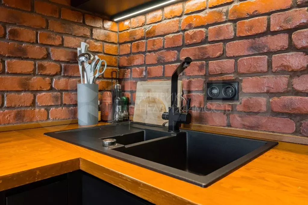 1-к. квартира, 40 м, 4/4 эт. - Фото 1