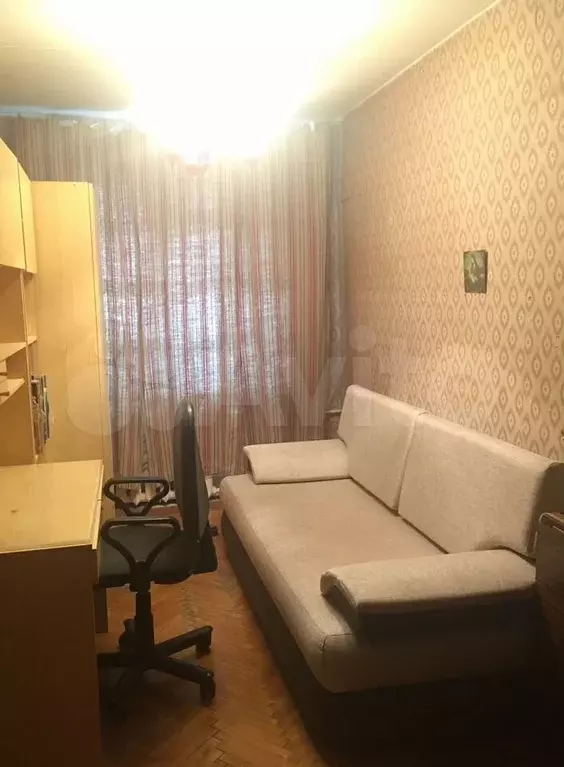 Комната 16 м в 3-к., 1/5 эт. - Фото 0
