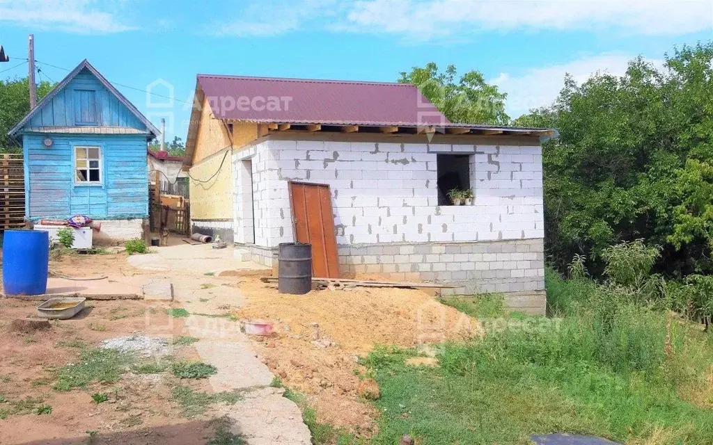 Дом в Волгоградская область, Волгоград Электромонтажник СНТ,  (60 м) - Фото 1
