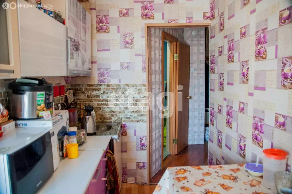 2-комнатная квартира: Тобольск, улица Знаменского, 60 (43 м) - Фото 2