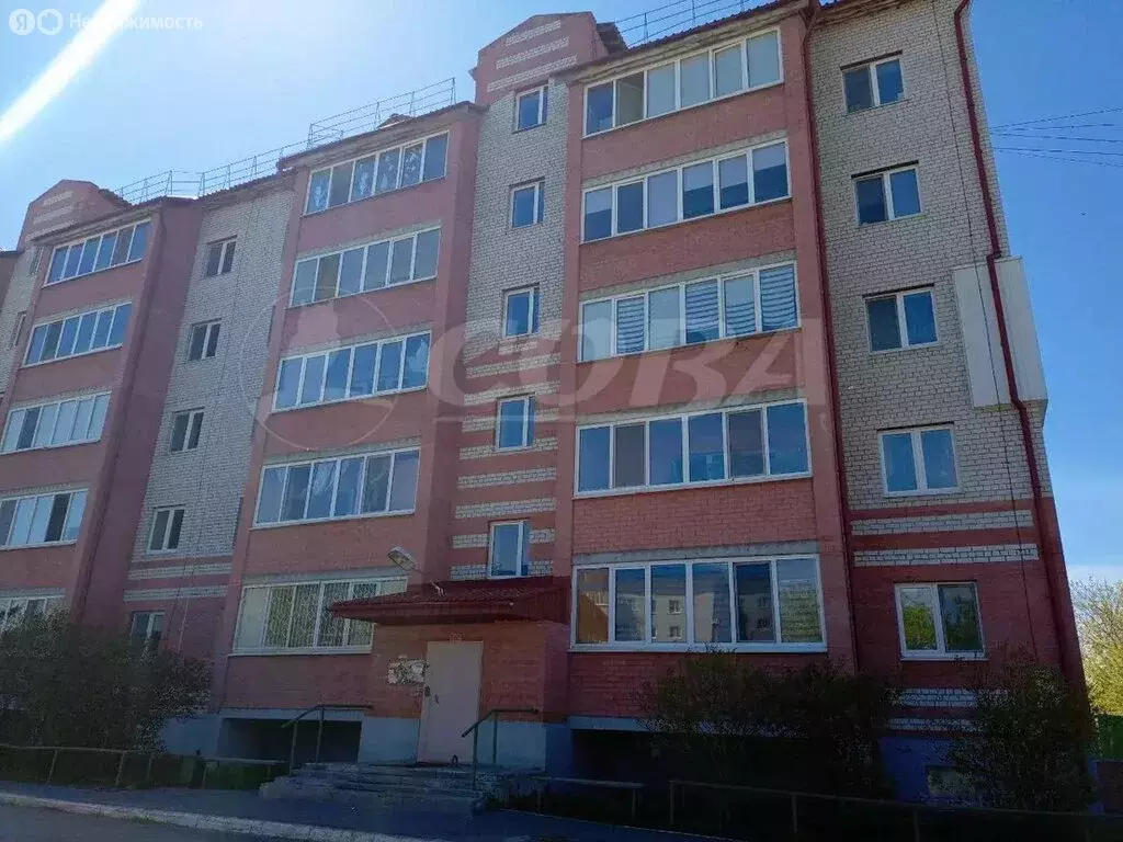 2-комнатная квартира: посёлок городского типа Боровский, Первомайская ... - Фото 1