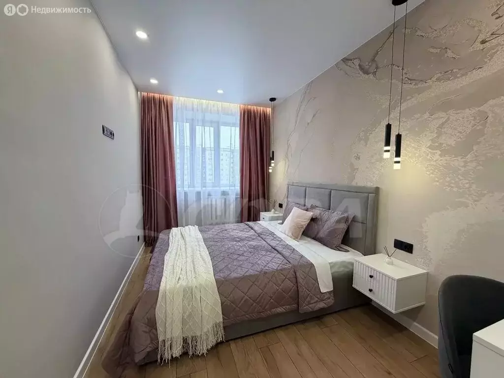 1-комнатная квартира: Тюмень, улица Александра Протозанова, 4 (35 м) - Фото 2