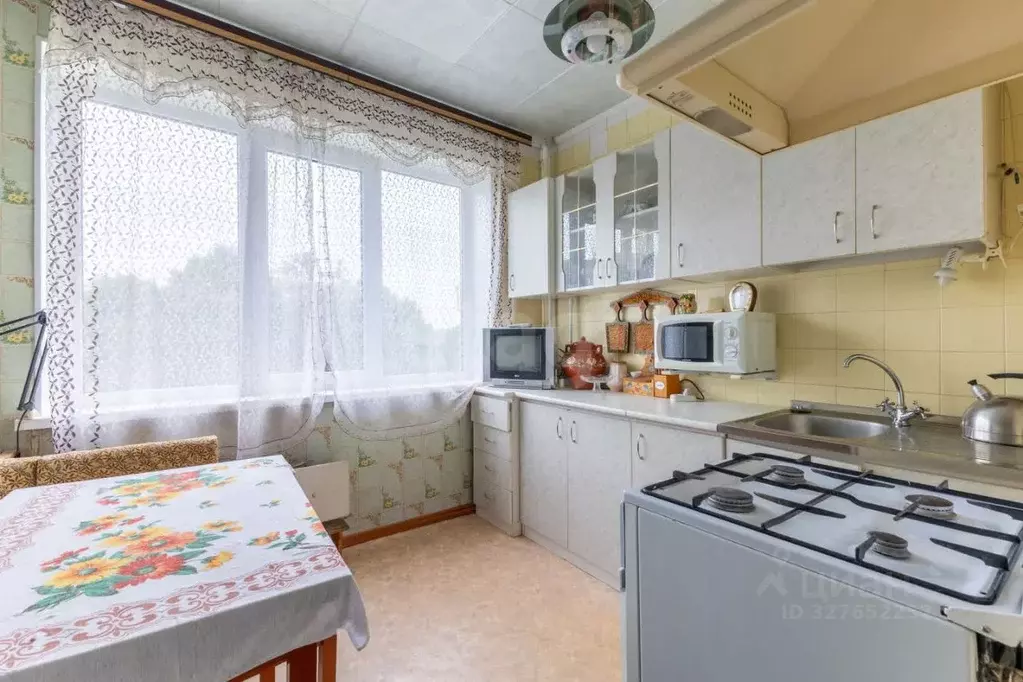 2-к кв. Ленинградская область, Гатчина просп. 25 Октября, 56 (52.3 м) - Фото 1