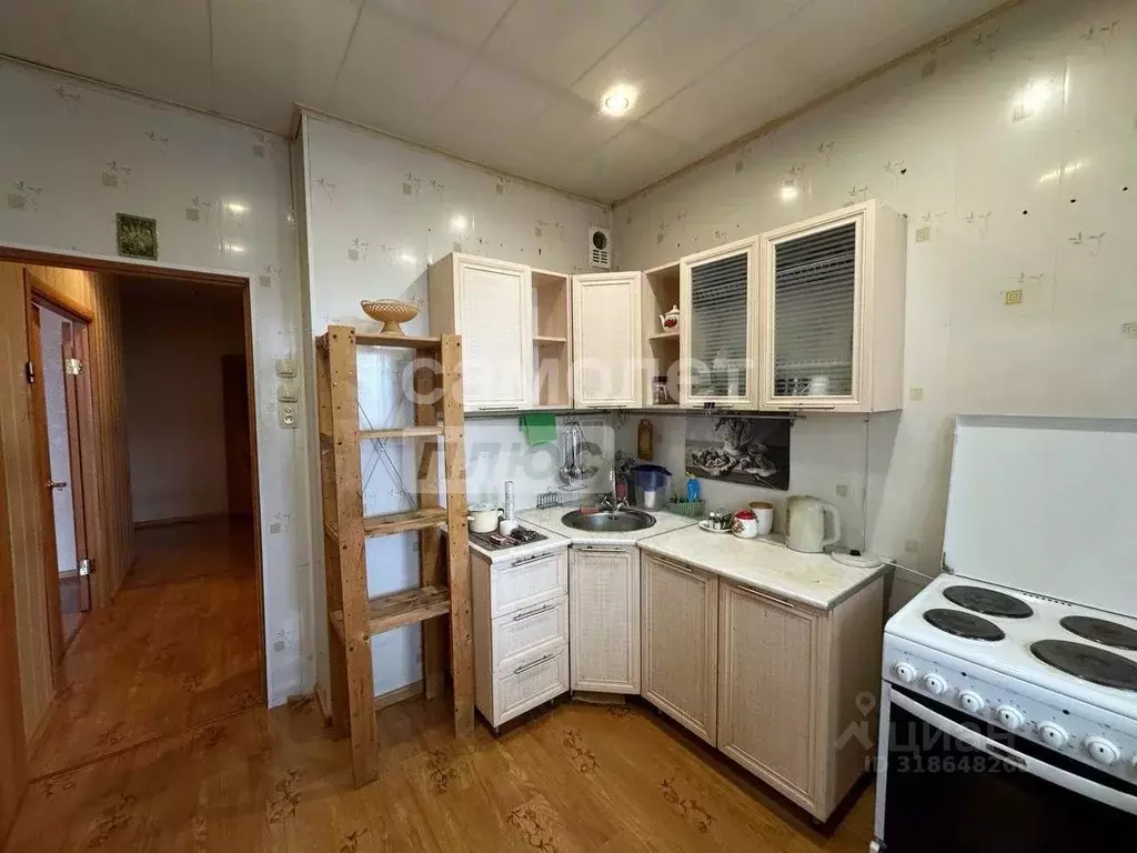 2-к кв. Астраханская область, Астрахань Белгородская ул., 1к4 (54.0 м) - Фото 0