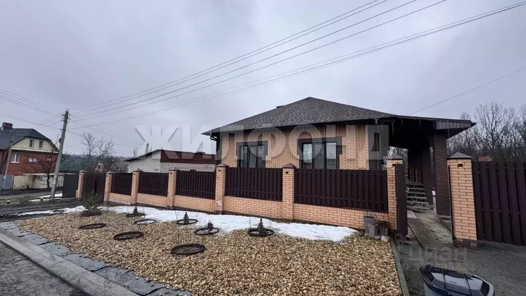 Дом в Белгородская область, Белгородский район, Дубовское с/пос, с. ... - Фото 2