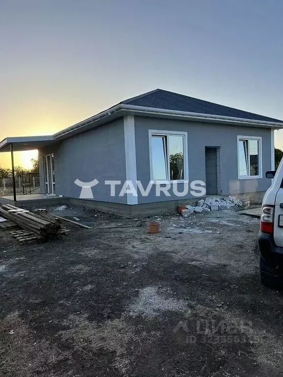 Дом в Крым, Симферопольский район, Трудовское с/пос, Орбита СПК 39 (80 ... - Фото 1