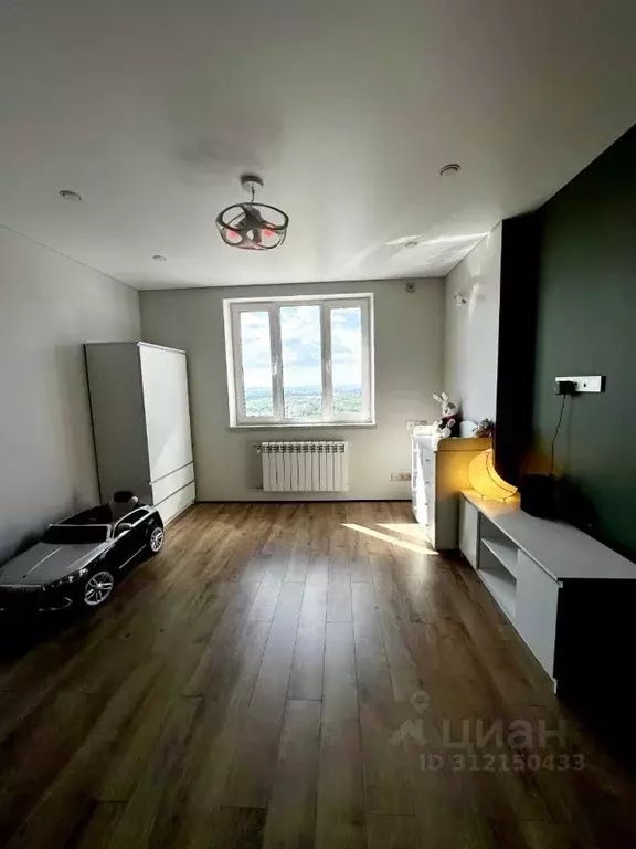 3-к кв. Самарская область, Самара Южное ш., 7 (79.8 м) - Фото 1