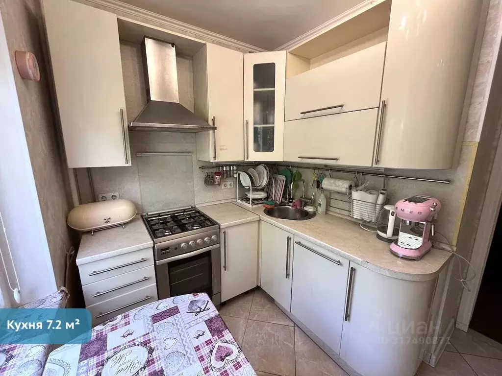 3-к кв. Москва ул. 26 Бакинских Комиссаров, 8к3 (63.8 м) - Фото 0