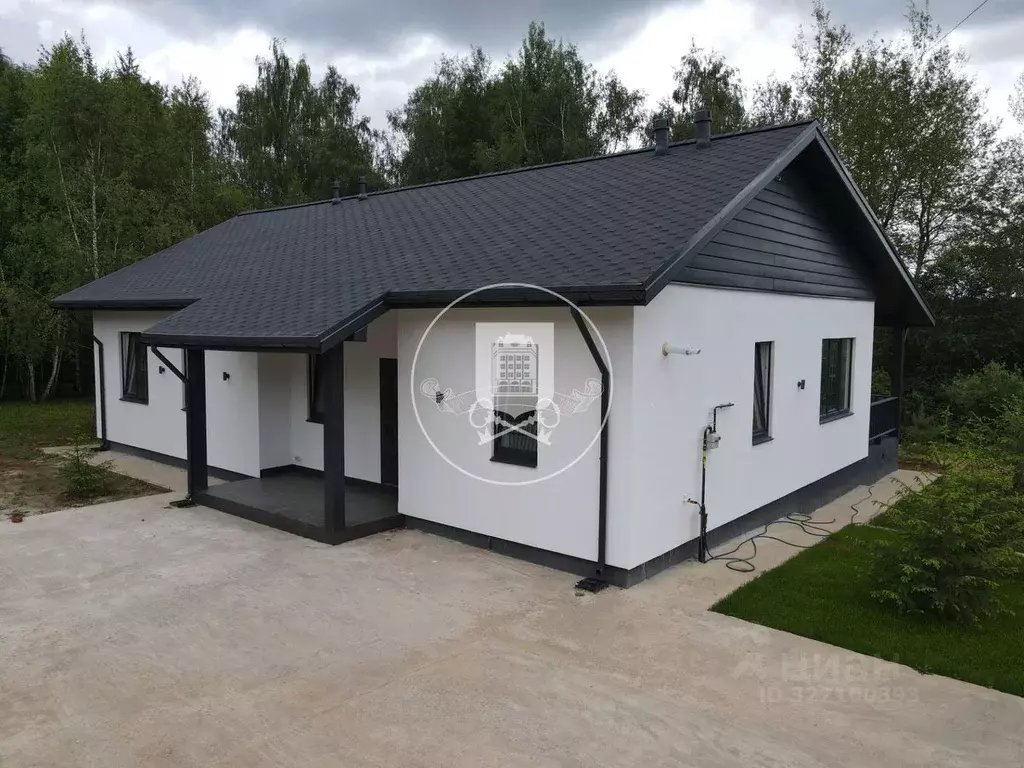 Коттедж в Калужская область, Совхоз Боровский с/пос, д. Комлево ул. ... - Фото 2