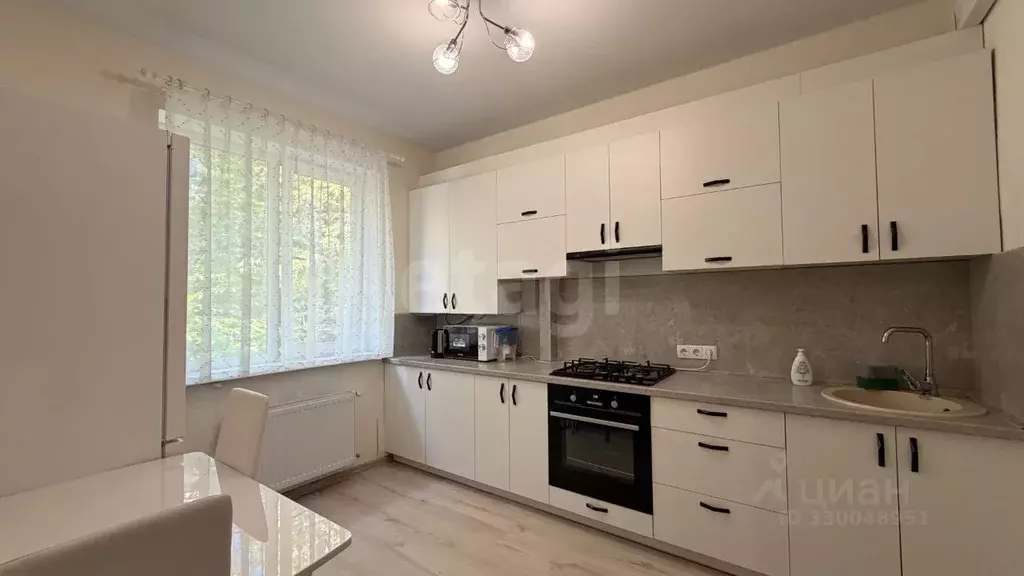 1-к кв. Крым, Симферополь ул. Трубаченко (30.2 м) - Фото 2